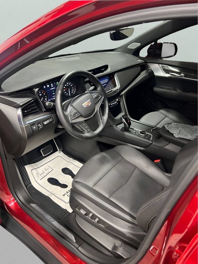 2022 Cadillac XT5 AWD Sport