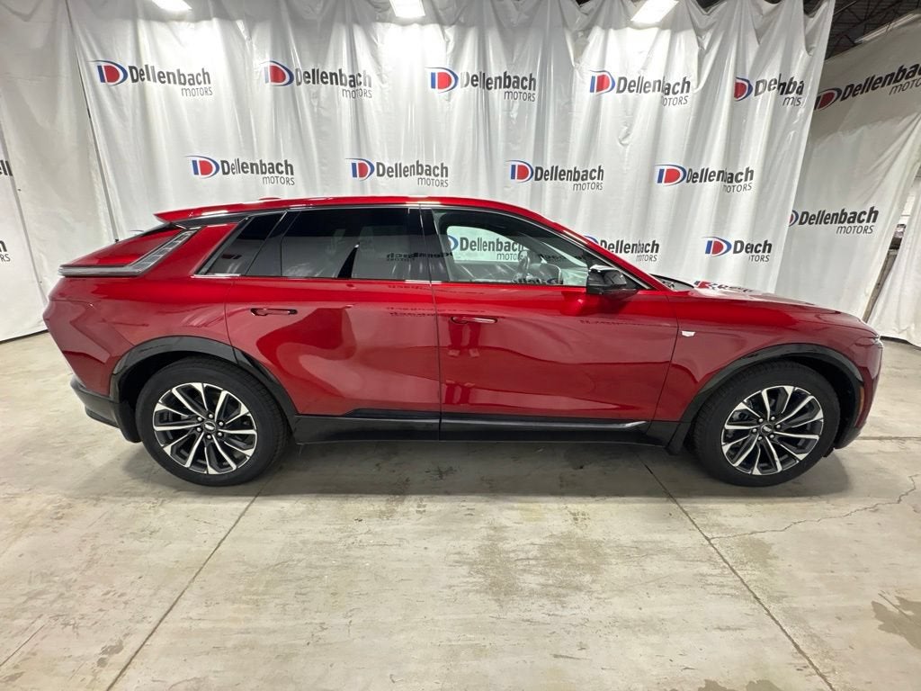 2024 Cadillac LYRIQ Sport 1