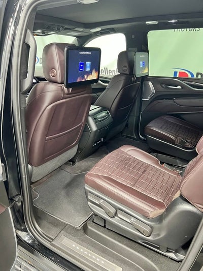 2023 Cadillac Escalade ESV Sport Platinum