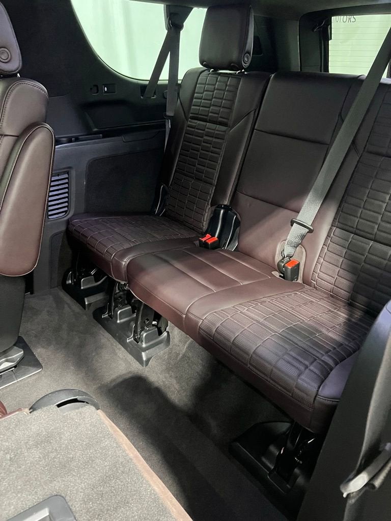 2023 Cadillac Escalade ESV Sport Platinum