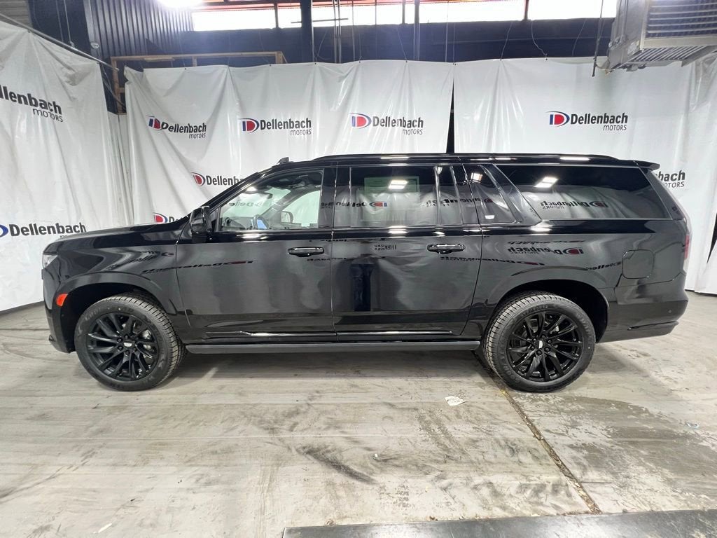2023 Cadillac Escalade ESV Sport Platinum