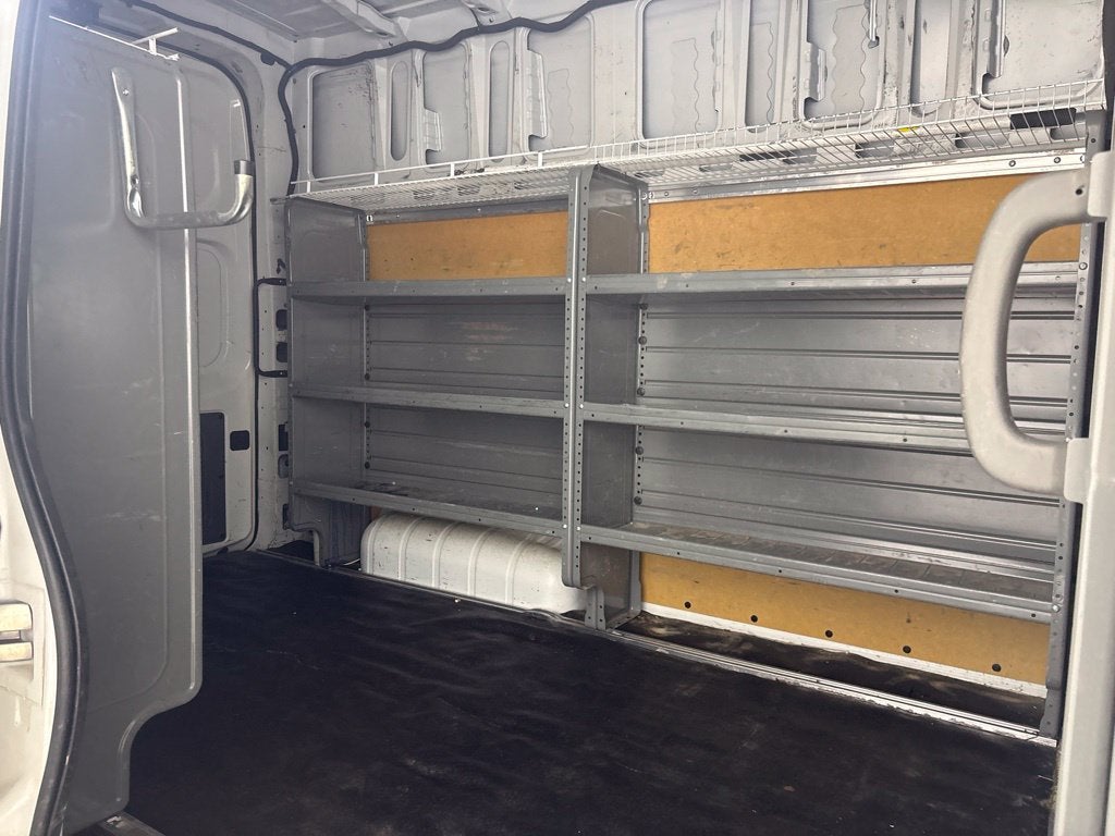 2021 Nissan NV Cargo NV2500 HD SV High Roof V8