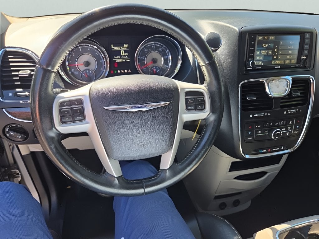 2015 Chrysler Town & Country Touring