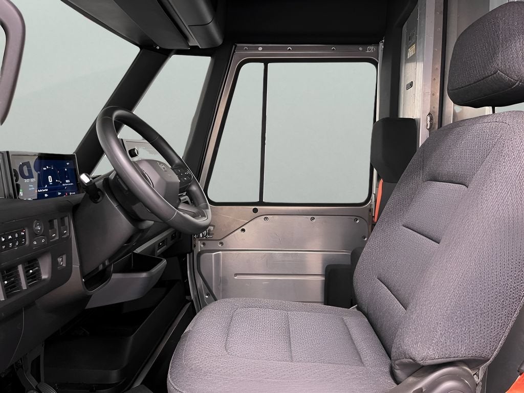 2024 BrightDrop Zevo 600 EJY