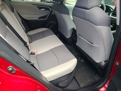 2020 Toyota RAV4 Hybrid XLE