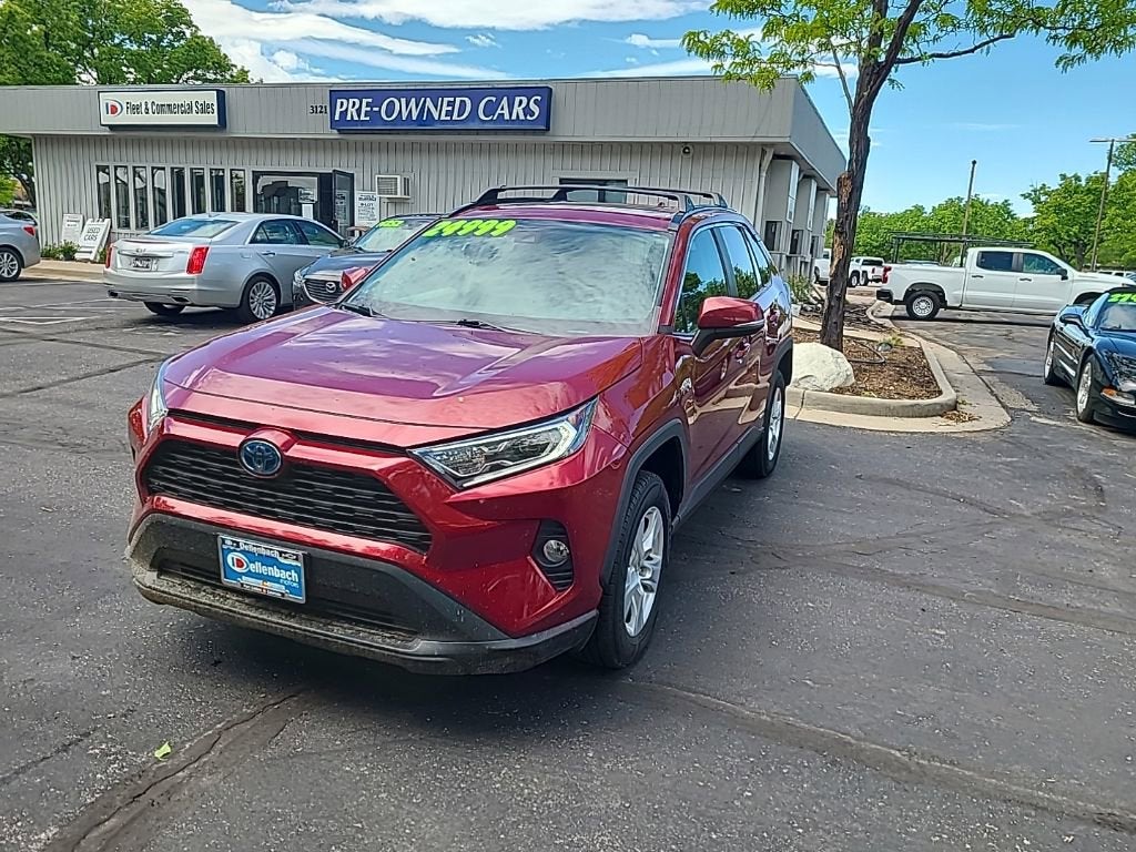 2020 Toyota RAV4 Hybrid XLE