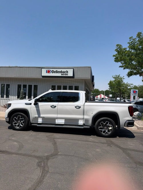 2024 GMC Sierra 1500 SLT