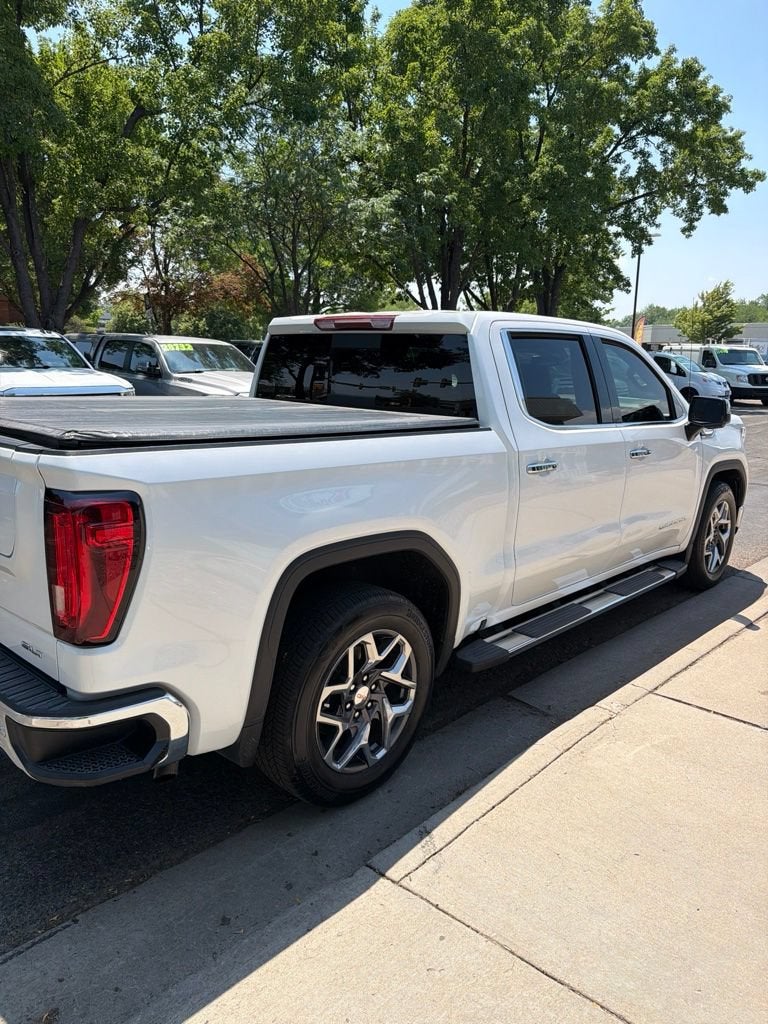 2024 GMC Sierra 1500 SLT
