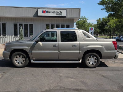 2002 Cadillac Escalade EXT Standard