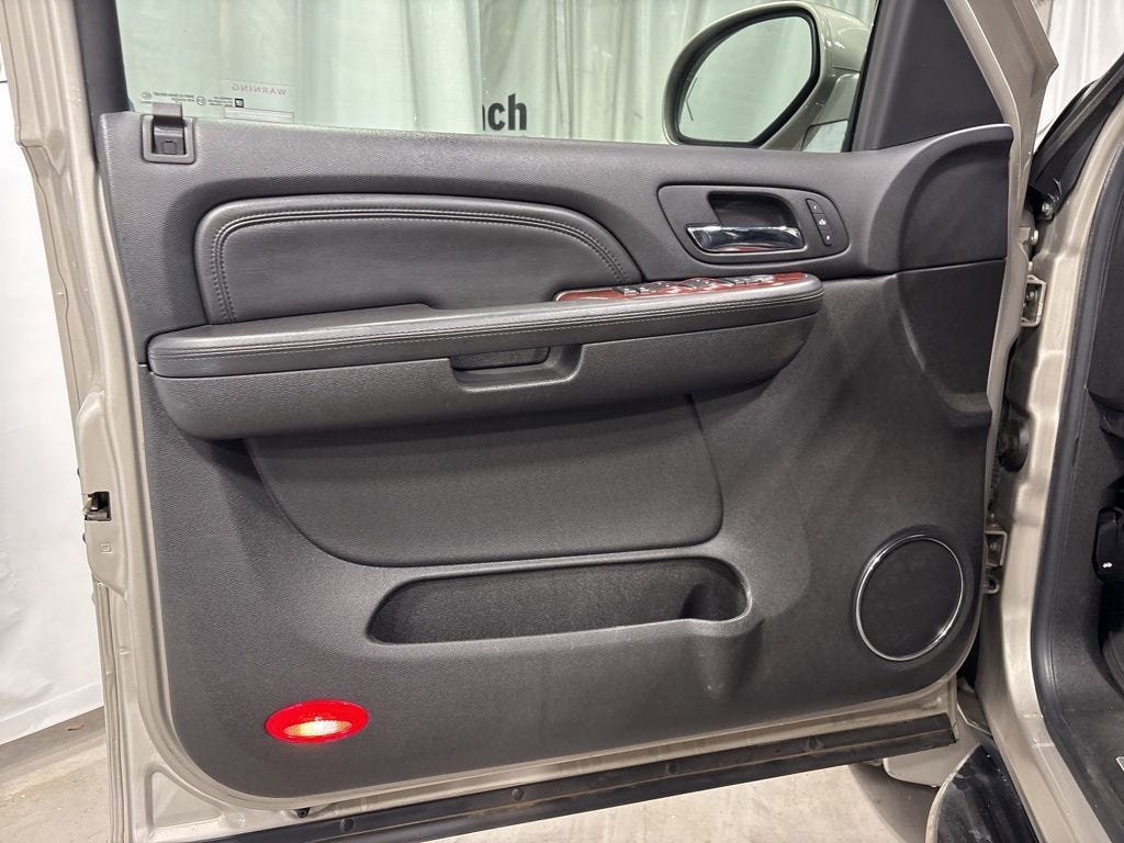 2009 Cadillac Escalade EXT AWD 4dr