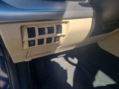 2018 Subaru Outback Base