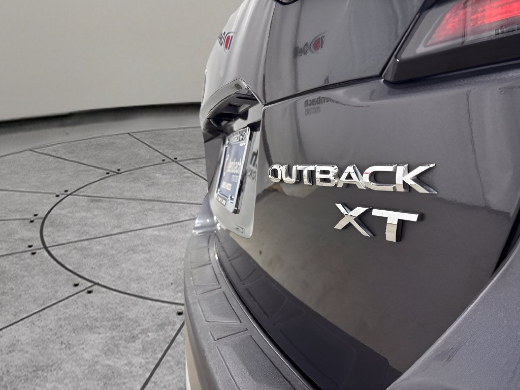 2022 Subaru Outback Limited XT