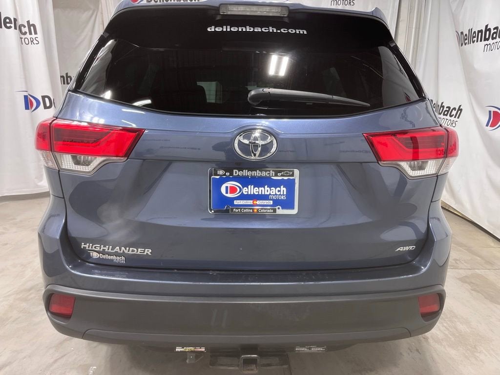 2019 Toyota Highlander LE