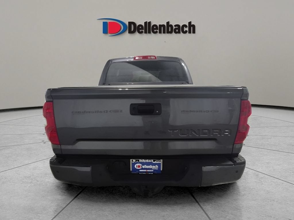 2017 Toyota Tundra SR5 5.7L V8