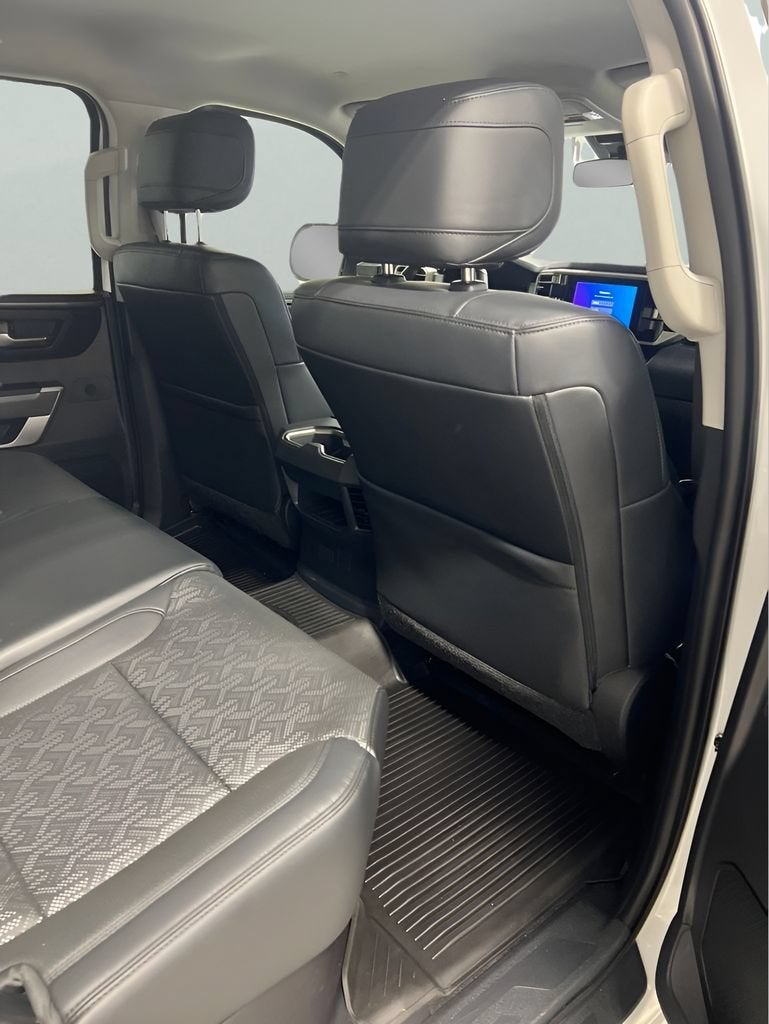 2023 Toyota Tundra 4WD SR5