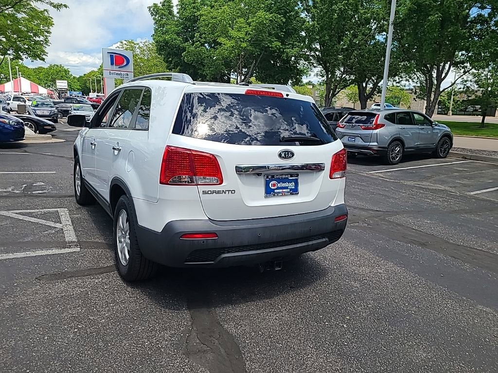 2011 Kia Sorento LX
