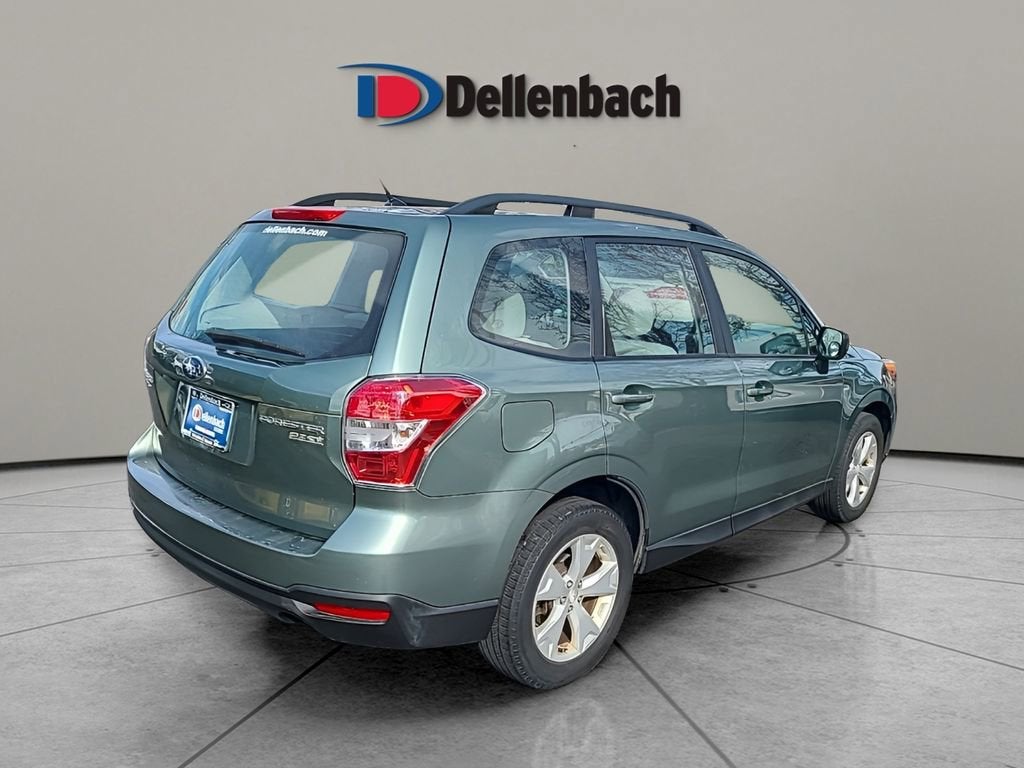 2015 Subaru Forester 2.5i