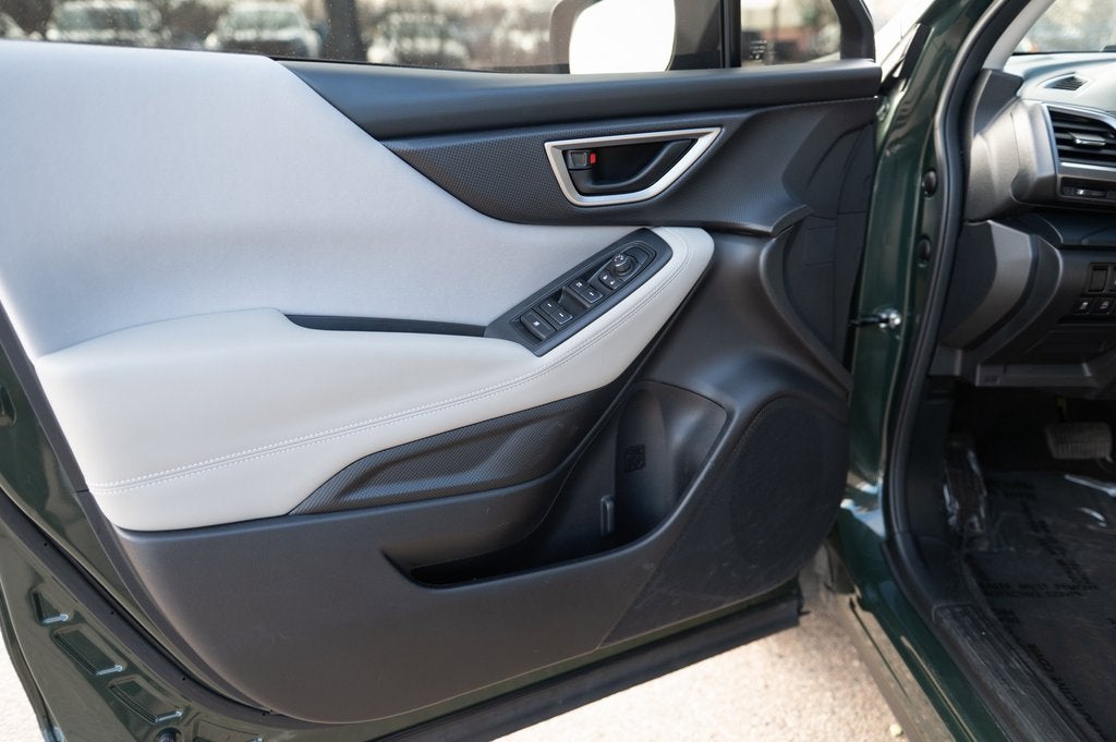 2024 Subaru Forester Base