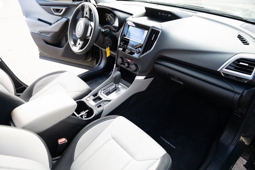 2024 Subaru Forester Base