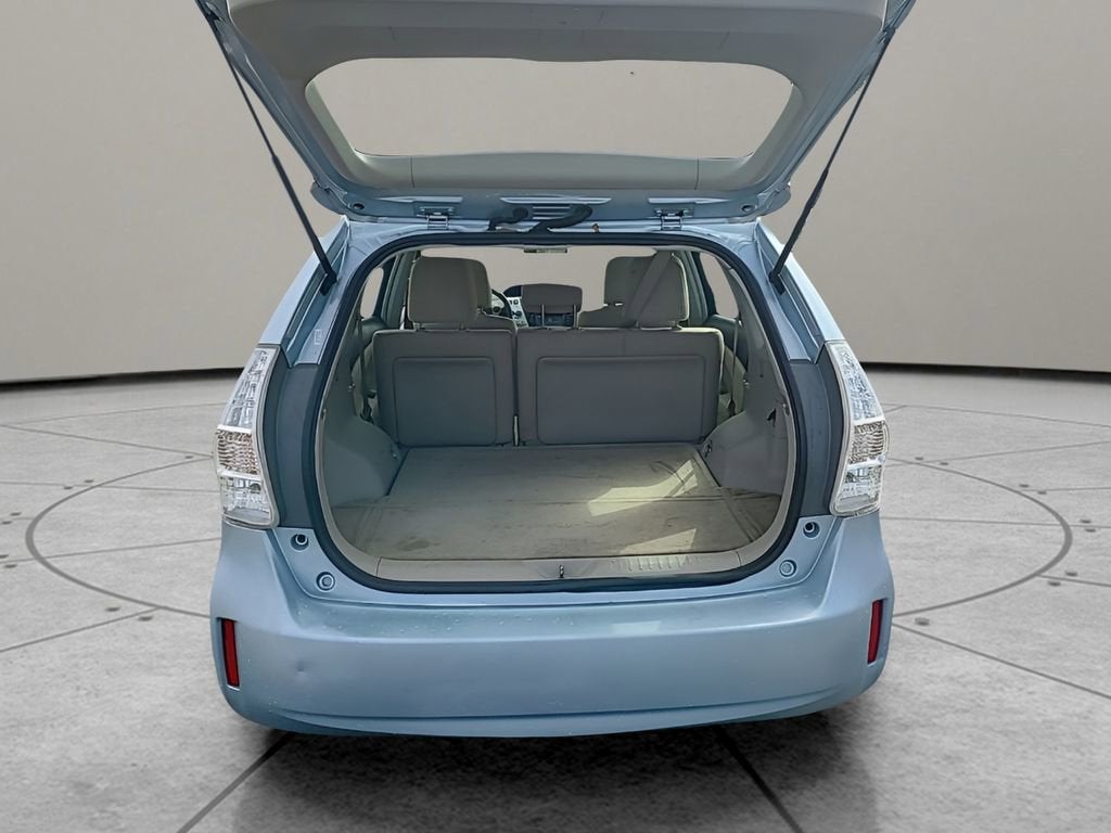 2012 Toyota Prius v Two