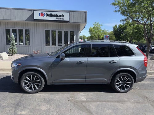 2018 Volvo XC90 Momentum